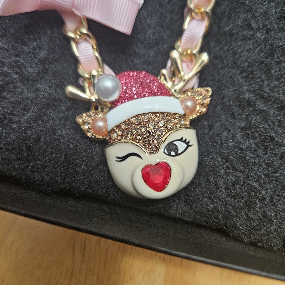 Betsey Johnson Rudolf Necklace - Picture 3 of 6